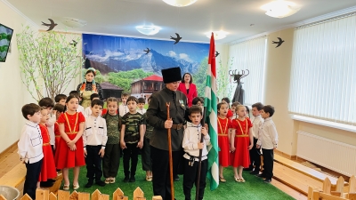 Ахәыҷбаҳчқәа рҟны Аҧсны Аџьынџьтәылатәи еибашьра Аиааира 30-шықәса ахыҵра ацикл иацҵо имҩаԥысуеит  иаарту азыҟаҵара